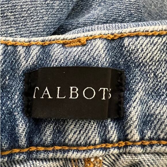 NEW Talbots High Waist Relaxed Jean in Slightly Distressed Med Wash Size 18W - Picture 5 of 8